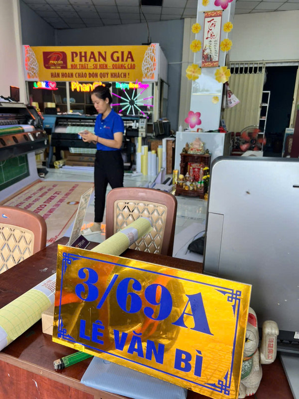 Hình ảnh thi công quảng cáo